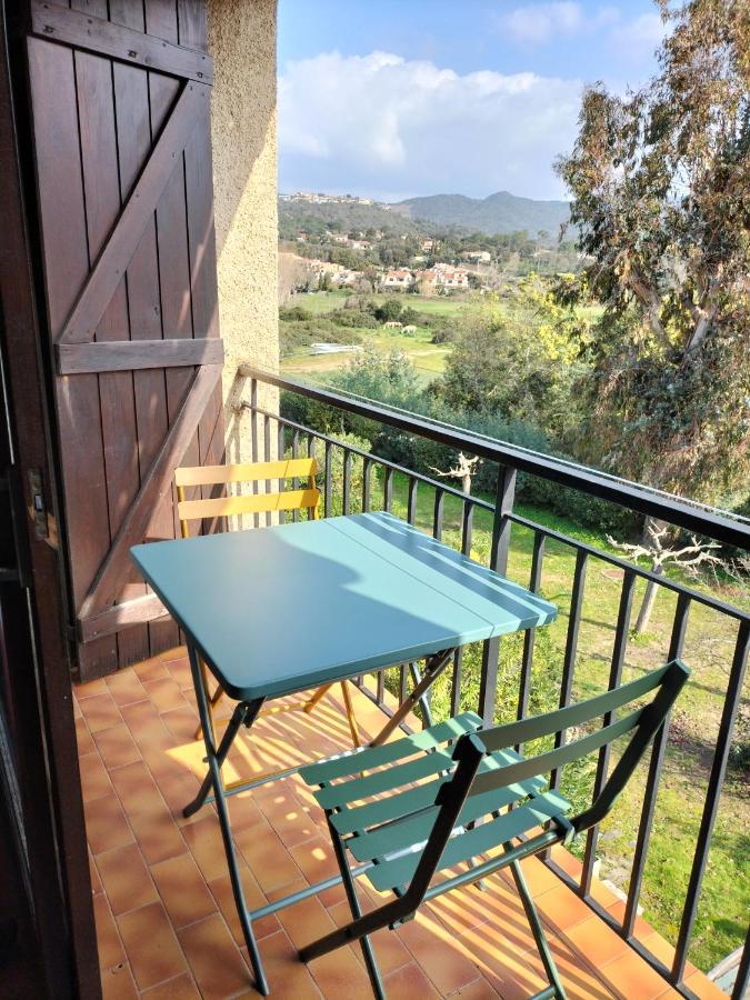 Apartamento Studio Pieds Dans L'Eau Calcatoggio  Exterior foto